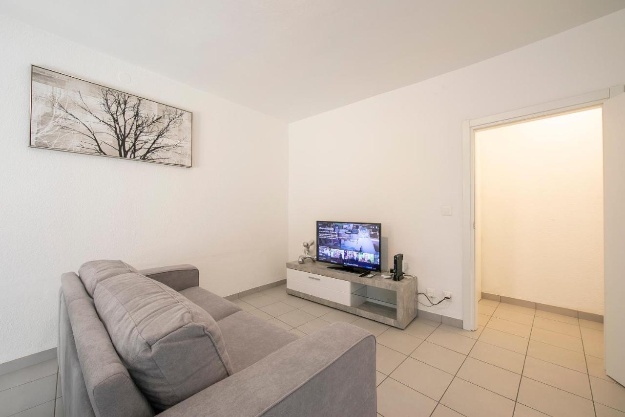 Casa Glicine - Happy Rentals Лугано Екстериор снимка